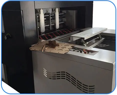 Corrugated Board Flat Bed Die Cutting Machine