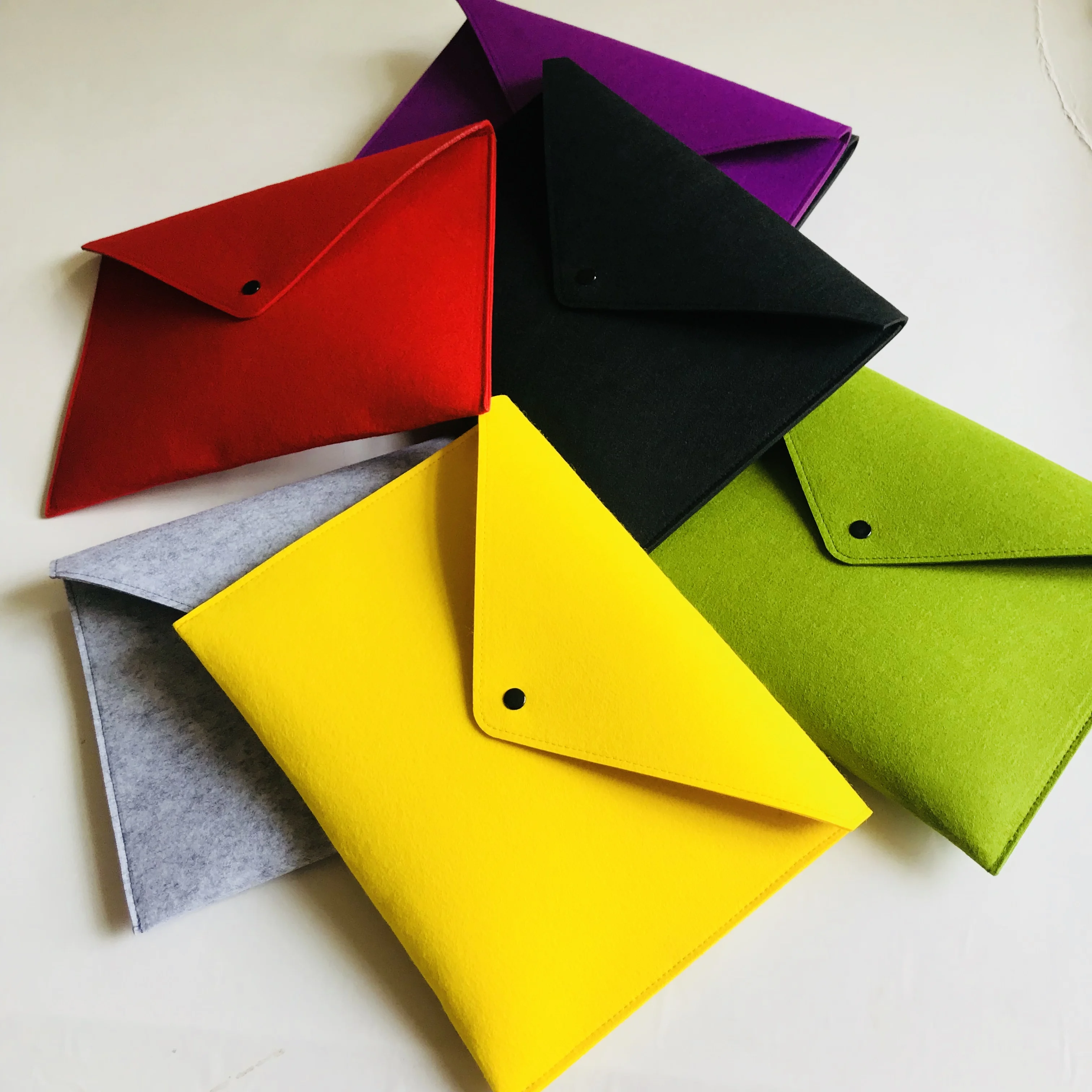 按扣设计软信封袋毛毡文件夹 a4 毛毡文件袋文件夹