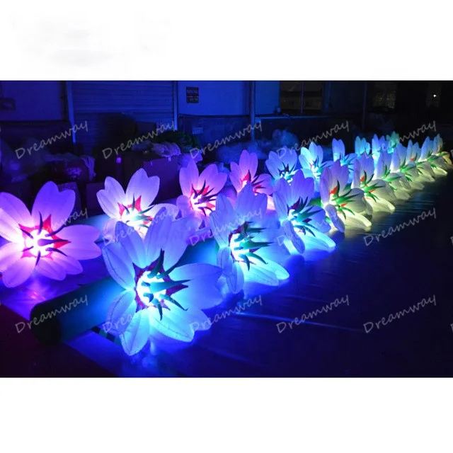 2020 Best selling inflatable flower wedding with LED light for decoration