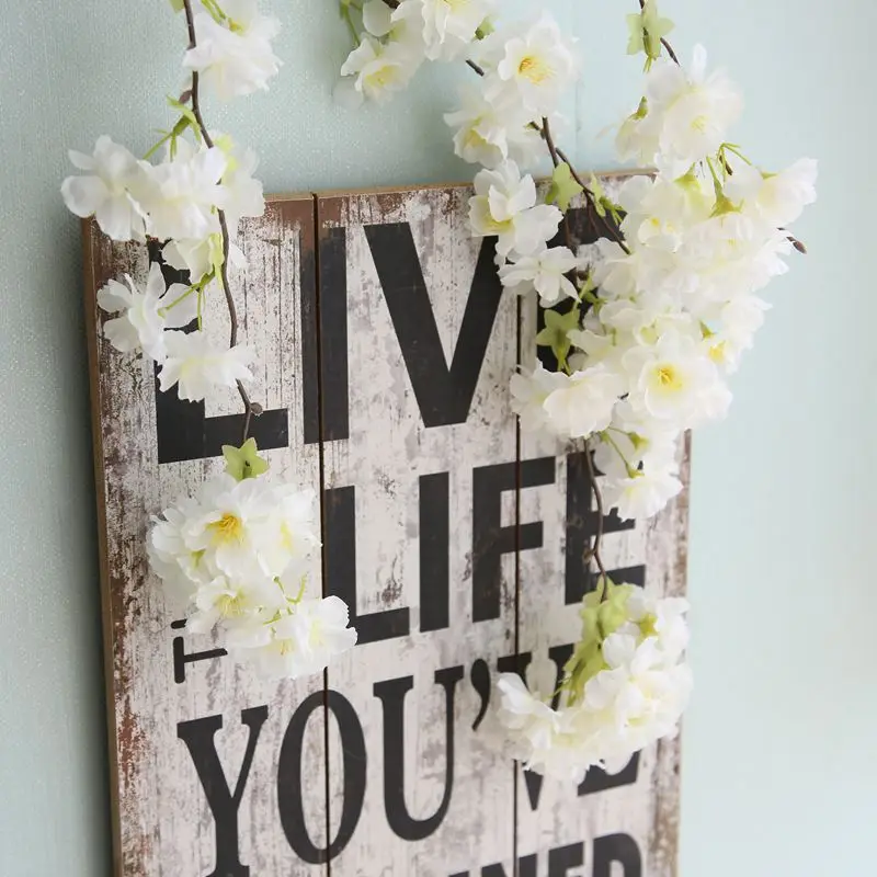 Habitación de Hotel Sakura flores artificiales vid decoración centro de