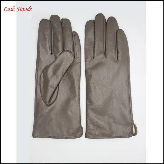 2016 wholesale lady finger-trimmed brown genuine sheepskin touch-screen gloves