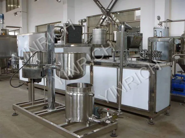 Factory price GD50 mini capacity small candy making machine for sale.jpg