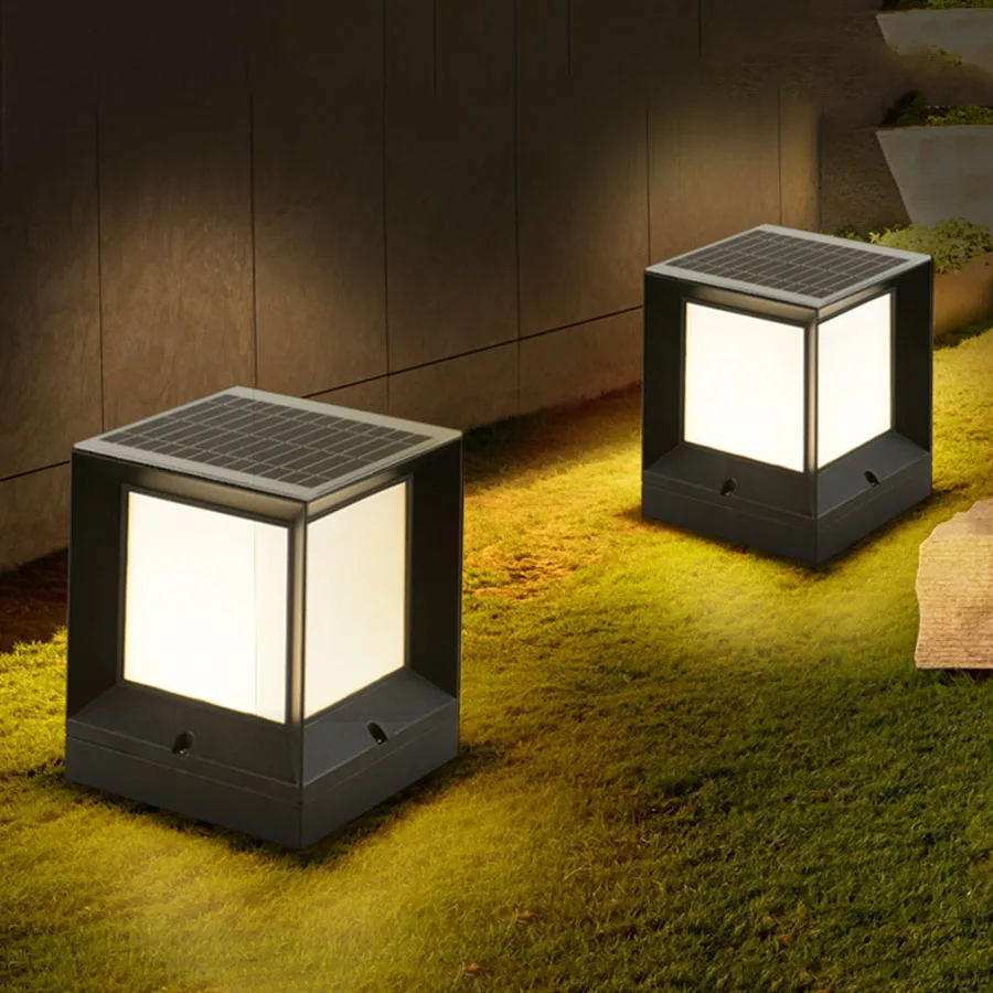 rattan pillar solar light