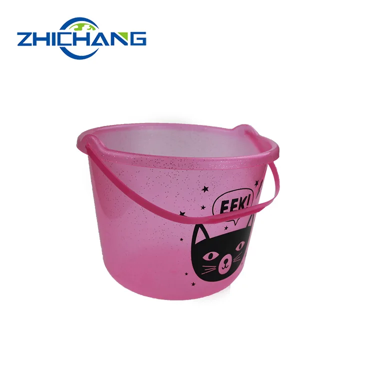 childrens plastic buckets