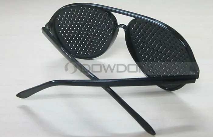 dioptric pinhole grid glasses