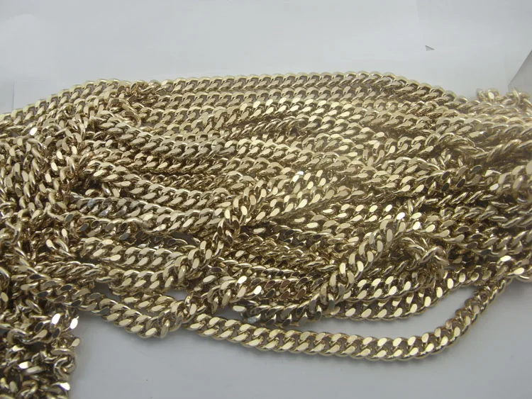 High Strength Curb Chain Colored Metal Chain Products from Dongguan