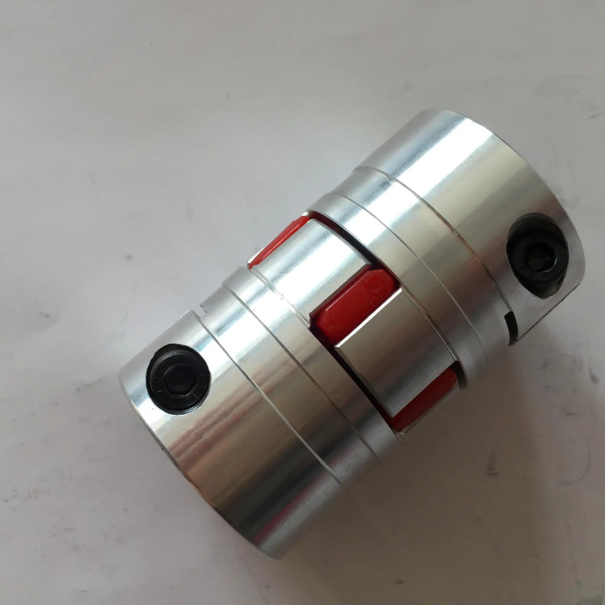 Aluminum Alloy 38mm OAL 10 to 11mm Bore Servo Motor Flexible Coupling 34mm OD Clamp Style