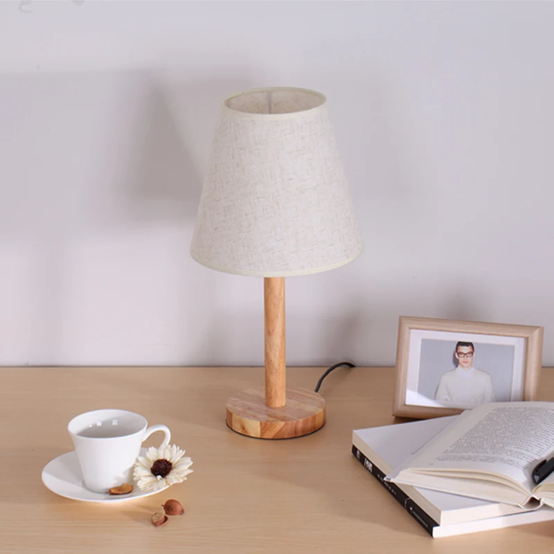 Cheap price customized living room wood table lamp for home