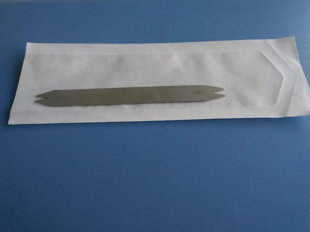 Disposable Eye Wire Speculum With Open Blades Buy Disposable Speculum