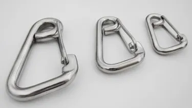 delta simple snap hook 1