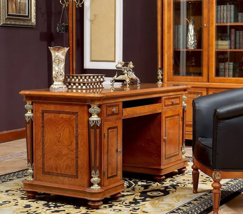 E29 Small Writing Desk