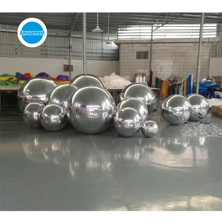 Christmas Custom Durable Inflatable Water Spray Beach Ball Sprinkler