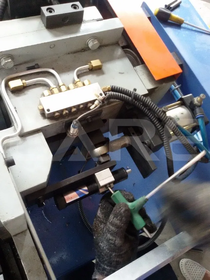 High Speed Double Head Automatic Copper Pipe Chamfering Machine With