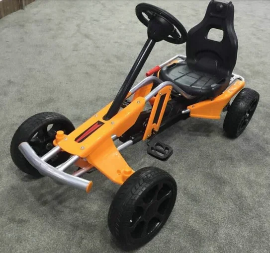 子供用カート 車に乗るカラフルな子供用ペダルゴーカート Buy 子供ペダルゴーカート ゴーカート車子供のための ベルクペダルゴーカート Product On Alibaba Com