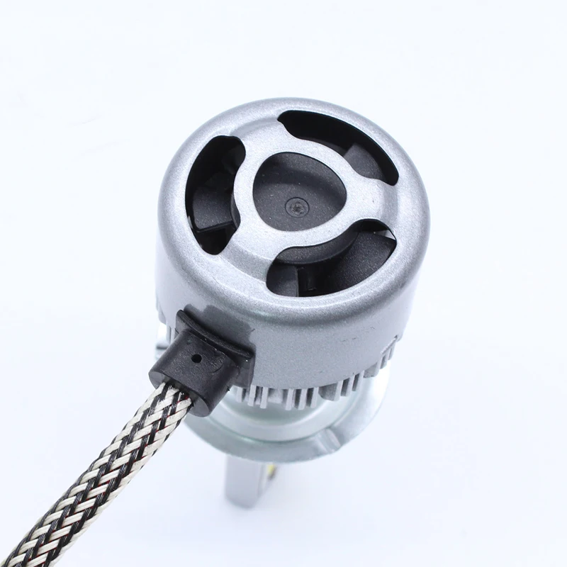 car h7 headlight.jpg