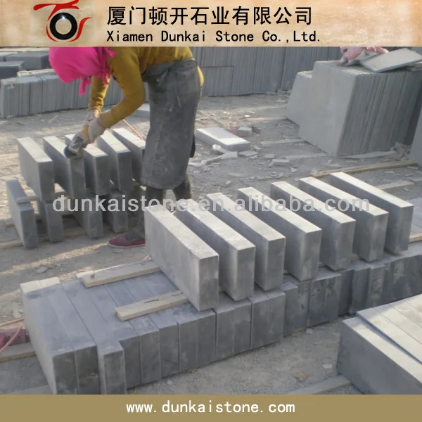 bluelimestone-9 kerbstone.jpg