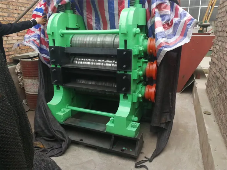 3-hi rolling mill.jpg