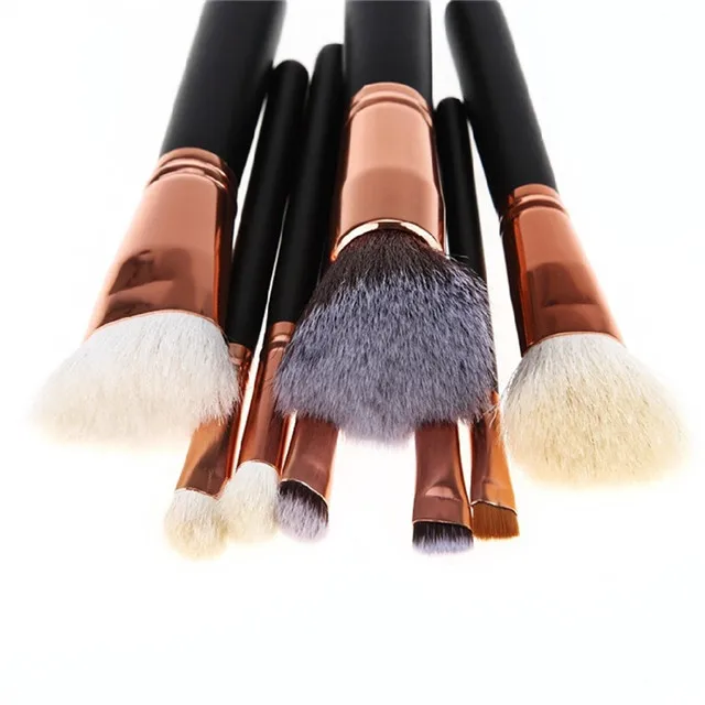 powder brush.jpg