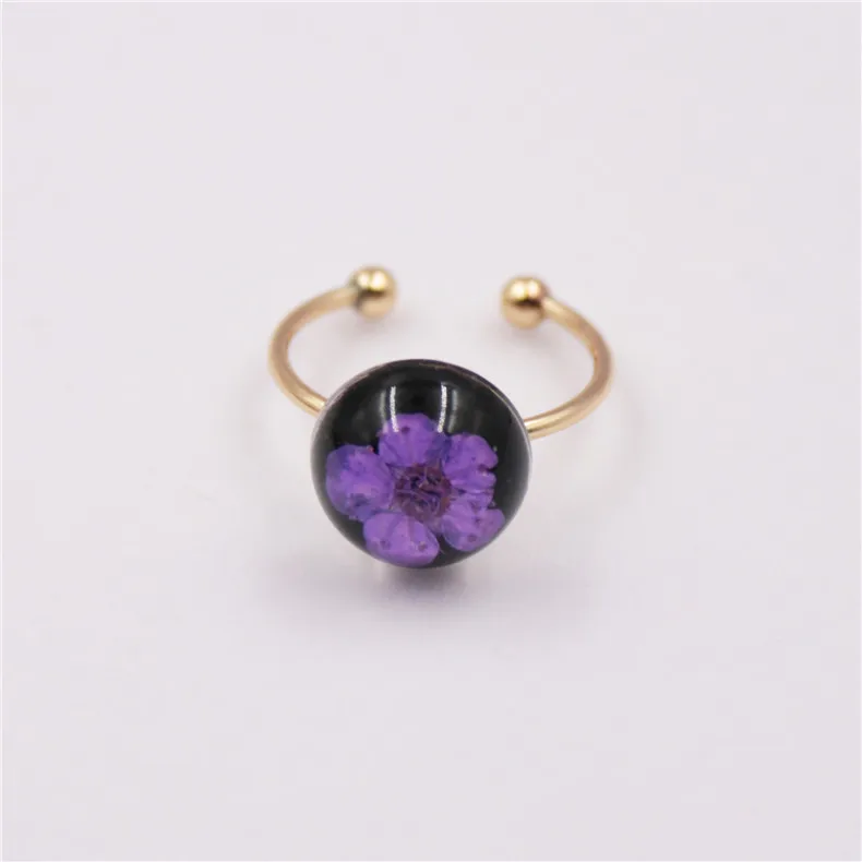 Mini Real Dried Flower Lace Flower Resin Ball Ring Orb Globe Pressed