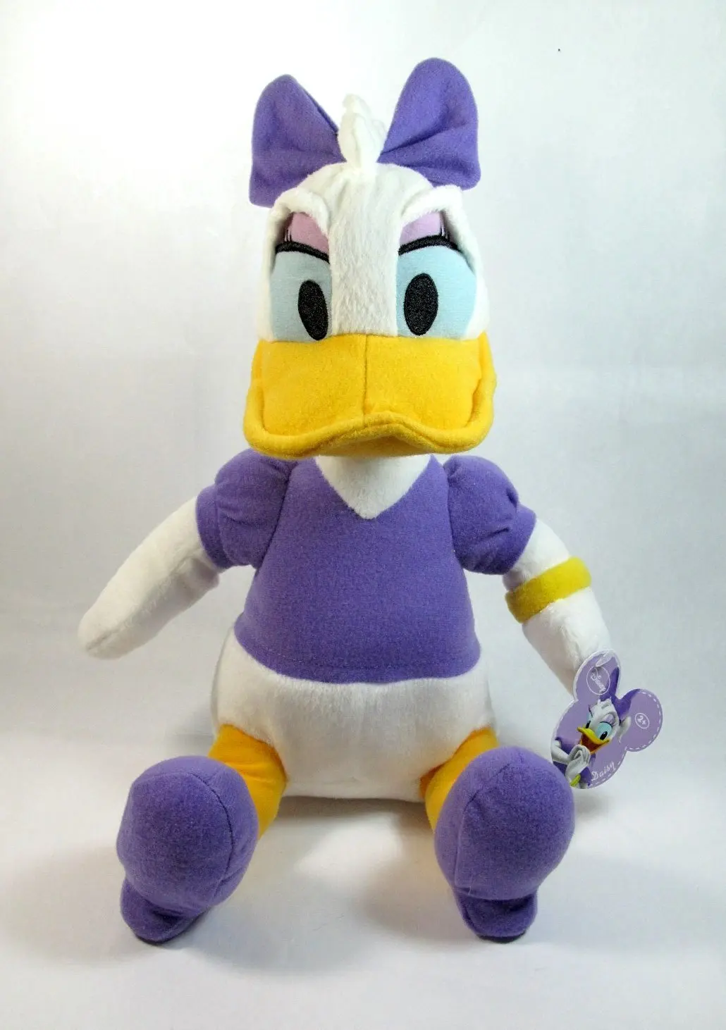 plush daisy duck