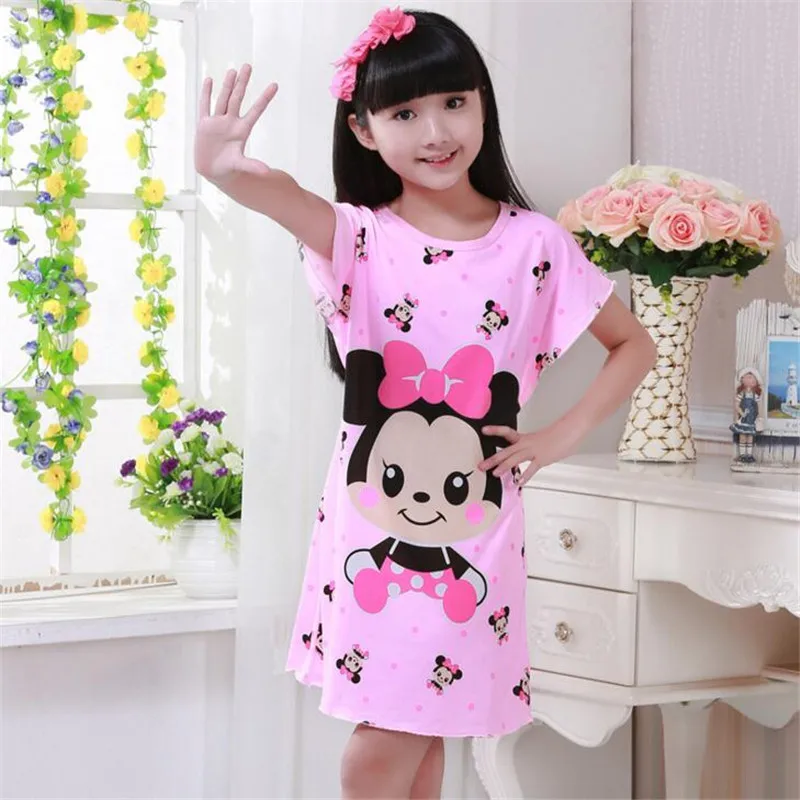 Ropa de bebes niñas Tienda online de moda y complementos para bebés de estilo Nórdico, limpio y minimalista. ¡Viste diferente a tu Panda! Recibe tu pedido en 48h.