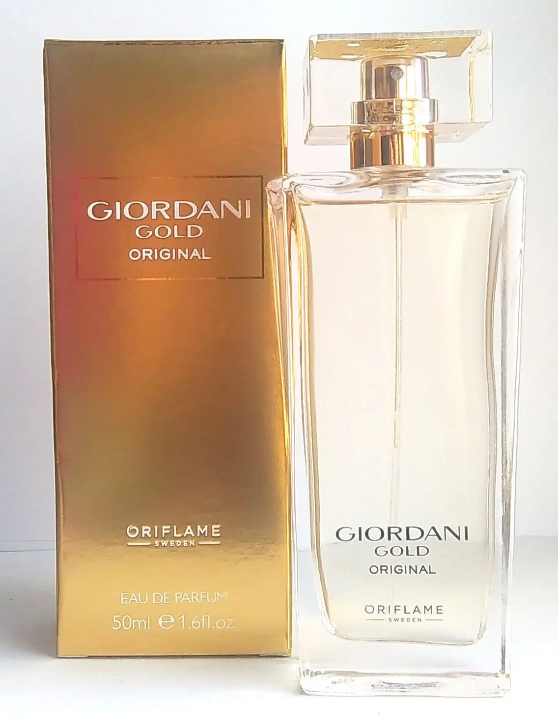 giordani gold perfume price