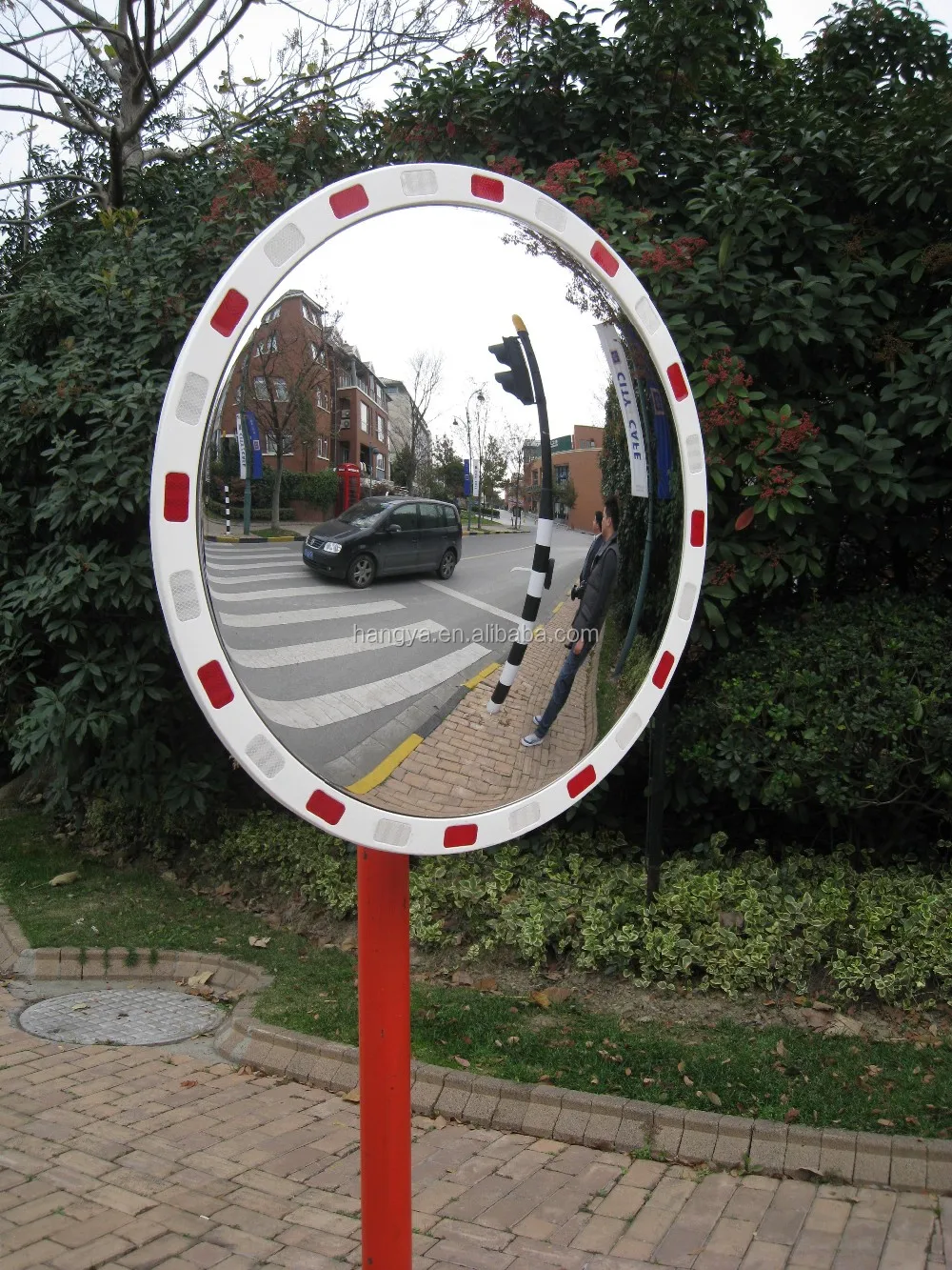 Зеркало сферическое дорожное для мертвых зон диам 60 см
