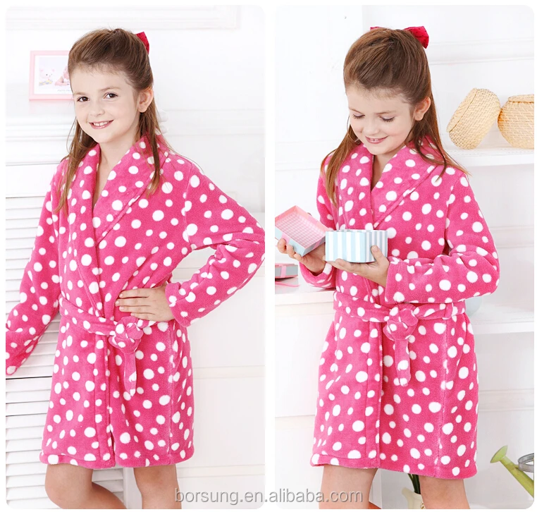 Cute 100 Polyester Fashion Girls Bathrobes Soft Fleece Warm Bathrobes