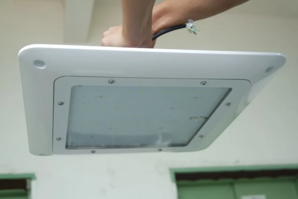 led canopy 2
