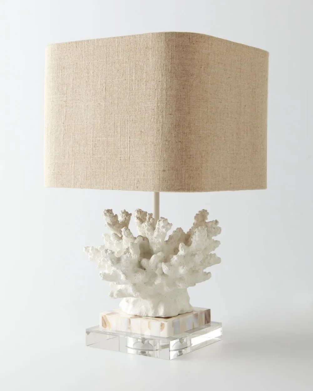 Modern New Design Home Decor Seashe And Crystal Base White Coral Table