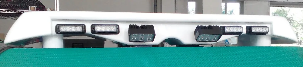 Rear wing unit with LED work light and LED mini light assembled