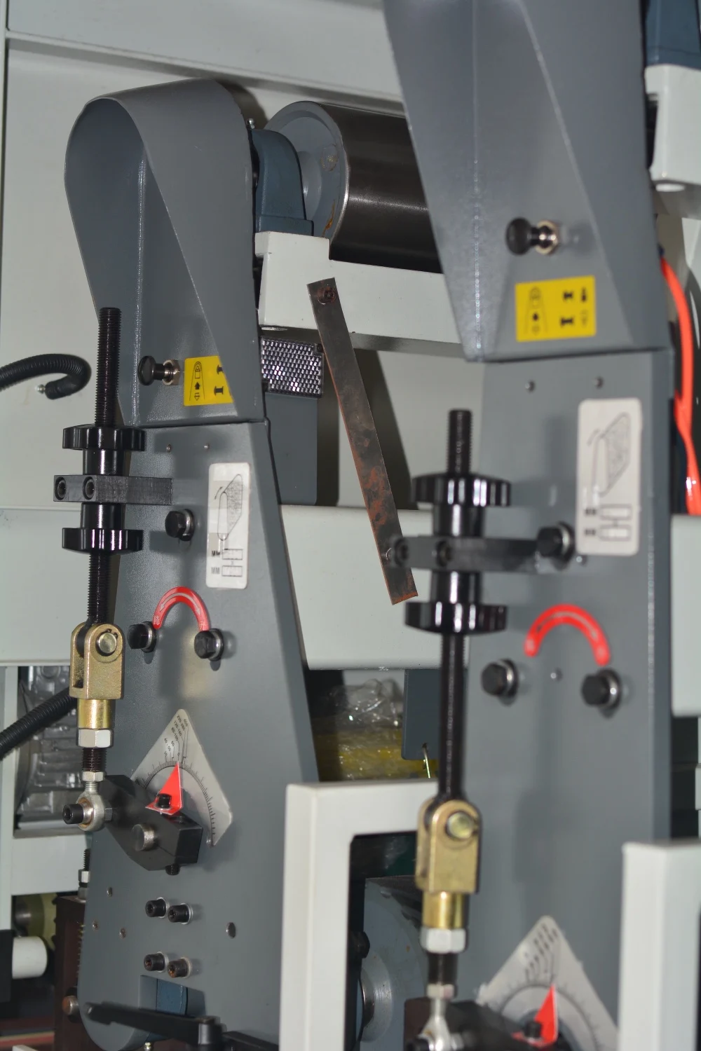 Srrp1000double Rollers 1000mm Width Industrial Wide Belt Sander For