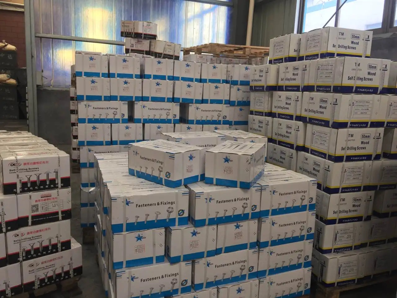 anchor packing carton.jpg