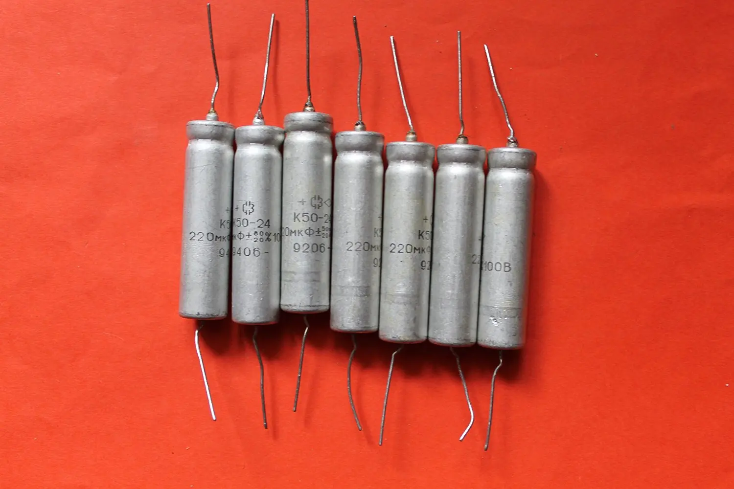 Конденсатор 24 мкф. Capacitor box 3x80uf. конденсатор на 100-220 мкф. конденсатор высоковольтный ик 100-0.25. к50-24 конденсатор.