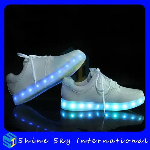 Schoenen met lichtjes in zool