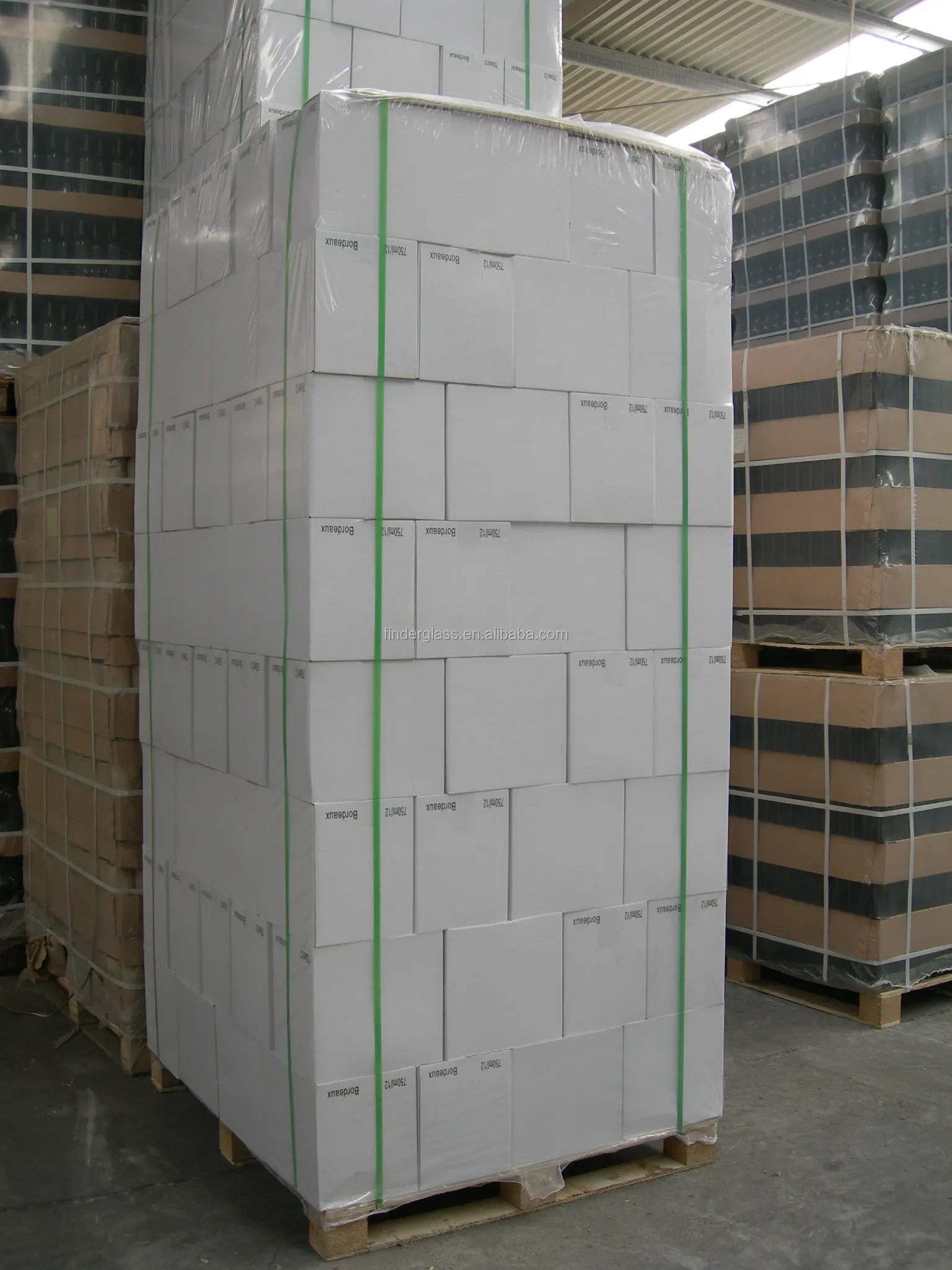 carton on pallet.JPG