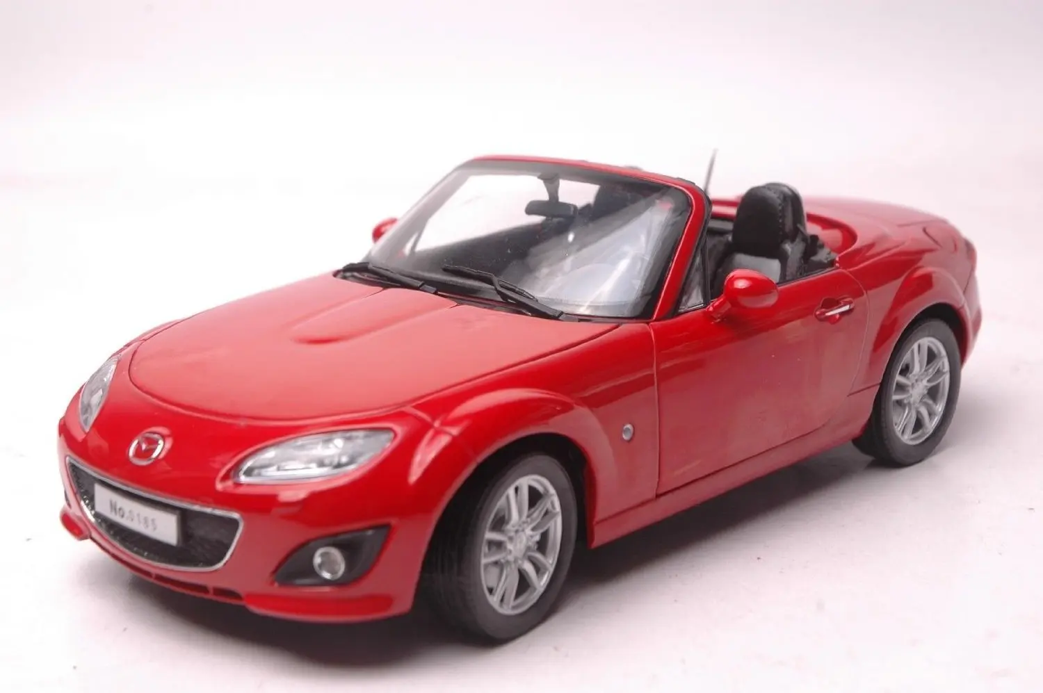 Buy Red 1/18 Mazda MX5 MX5 Miata Roadster Coupe Alloy