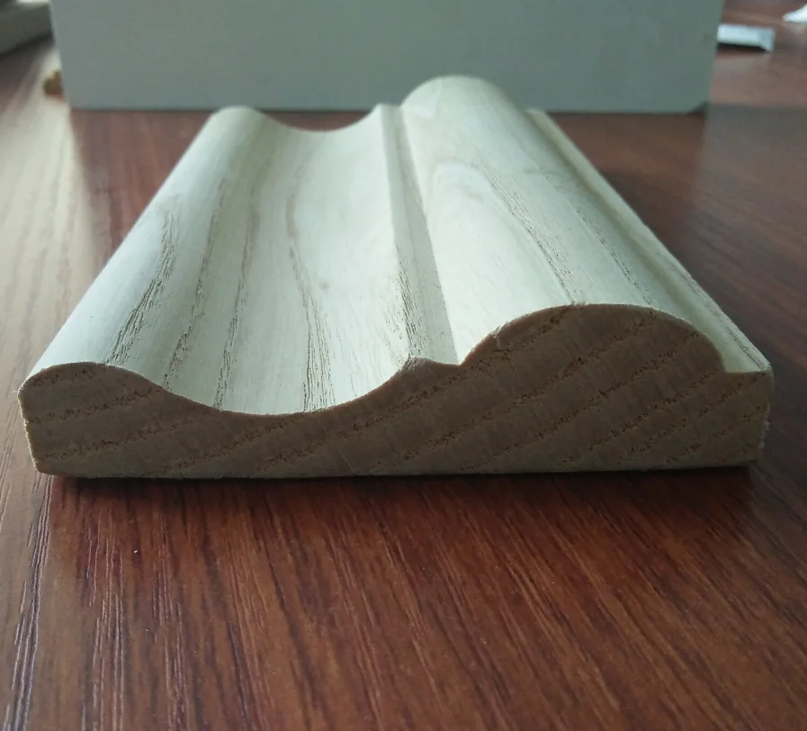 Poplar recon decorative crown wood moulding