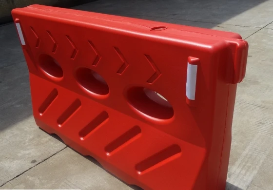 stackable blowing plastic barrier red white plastic traffic barricades water filled barrier