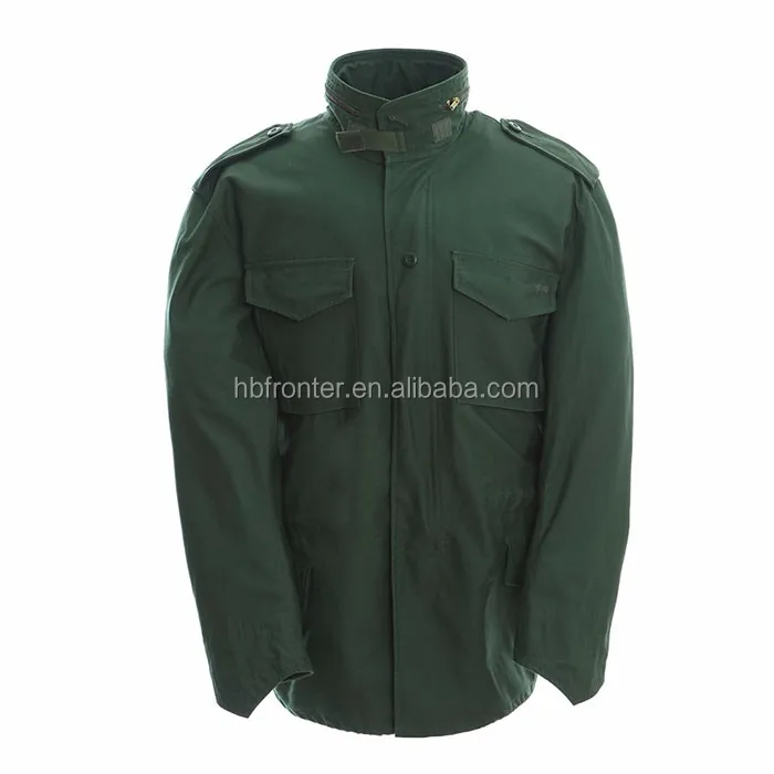 casaco cor verde militar