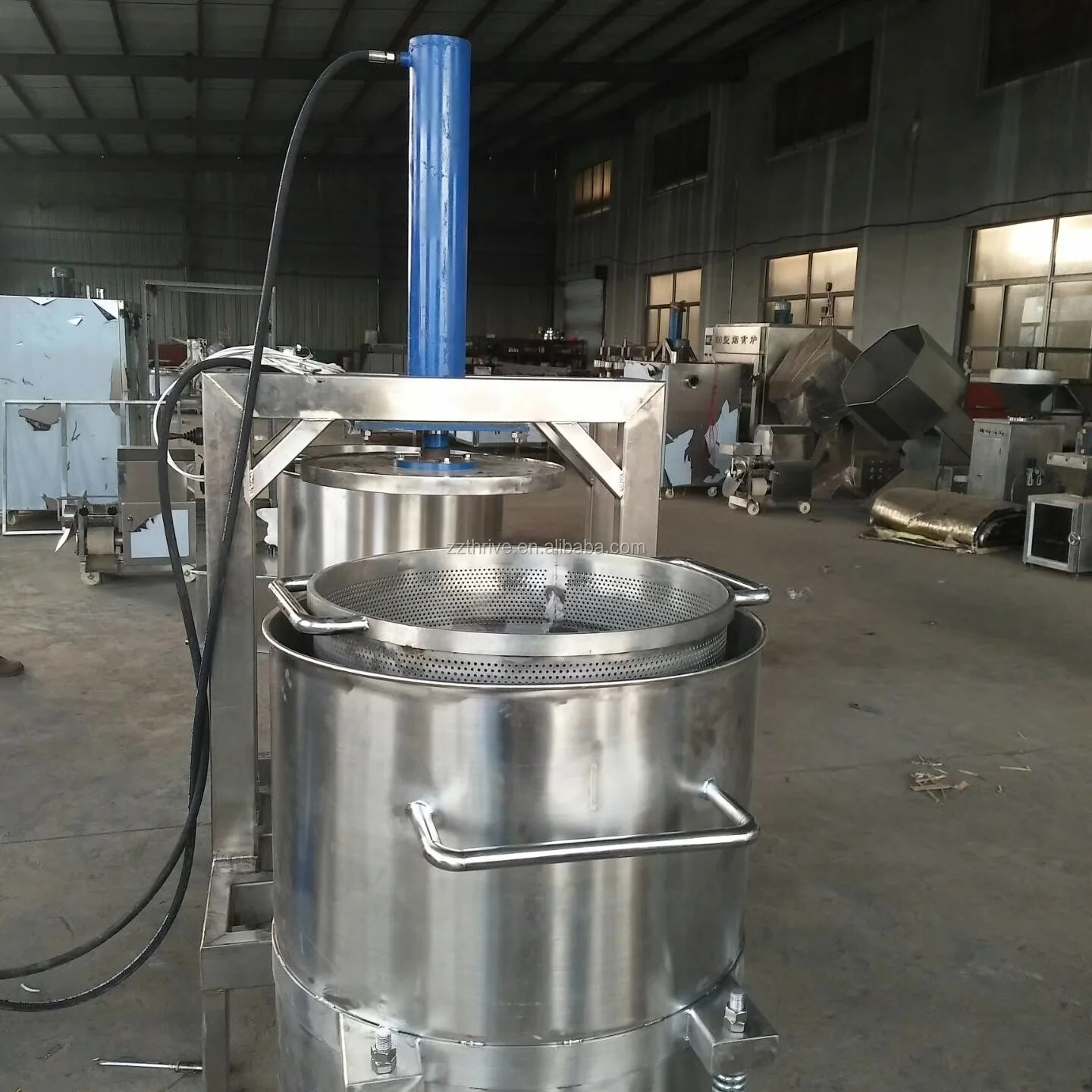 Factory Direct Sale Cheap Small Homeuse Grape Press Wine Juice Machine