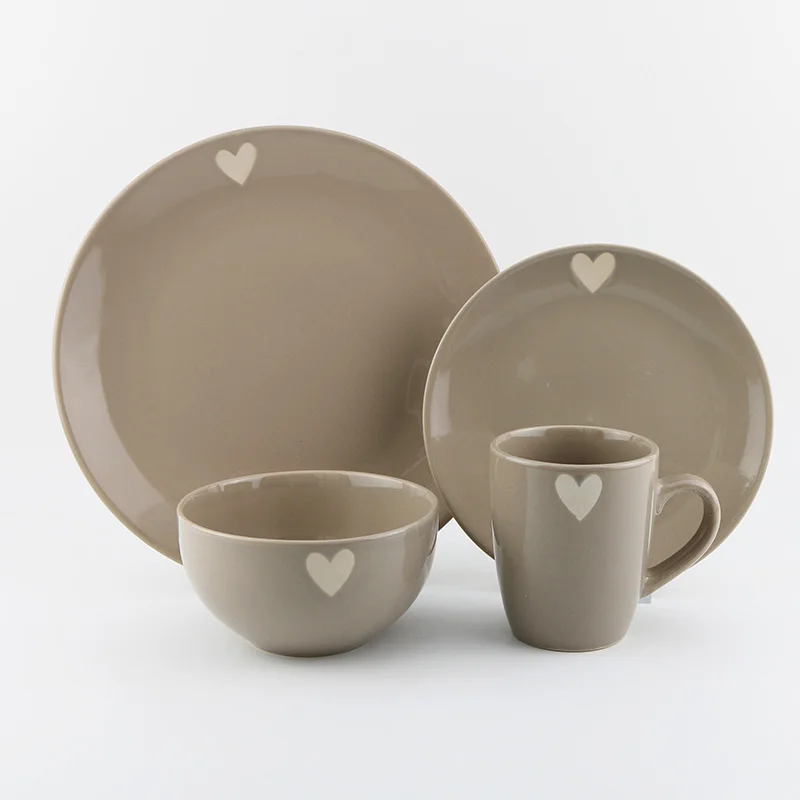 Wholesale Modern Dubai Elegant Gold Fine Porcelain Dinner Set For