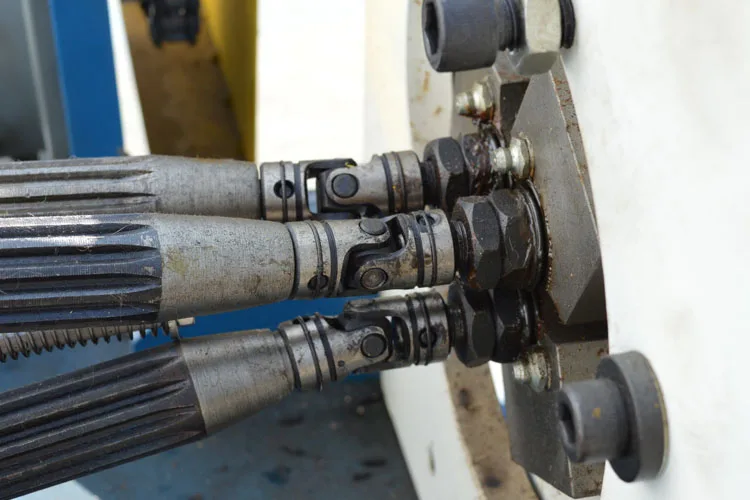 low price thread machine.jpg