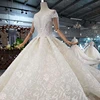 European Style Beaded Women Dress Plus Size New Designs Appliqued Lace Wedding Dresses 2018 For Fat Women
