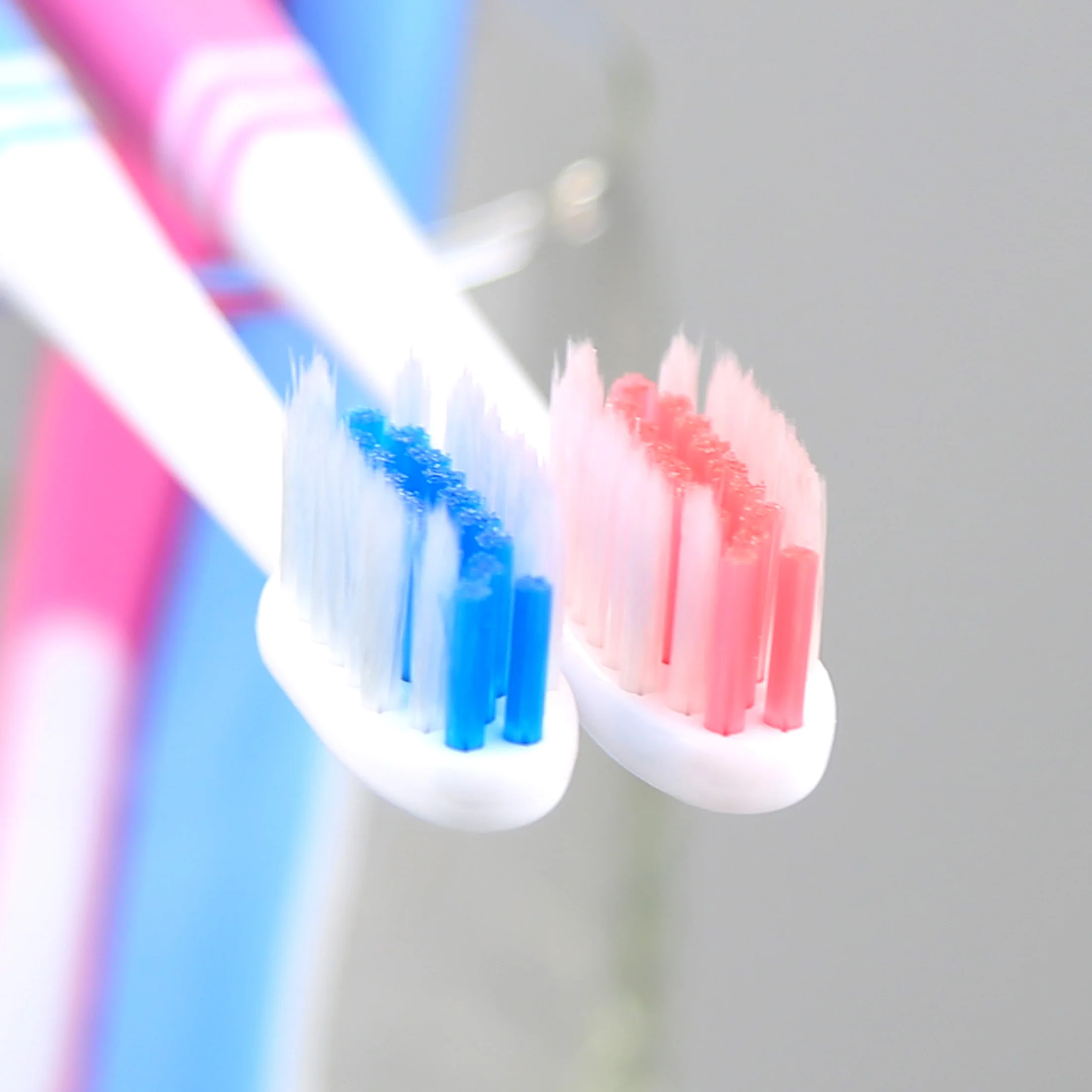 
Good Designed Orthodontic Toothbrush with Nylon medium and soft filaments 