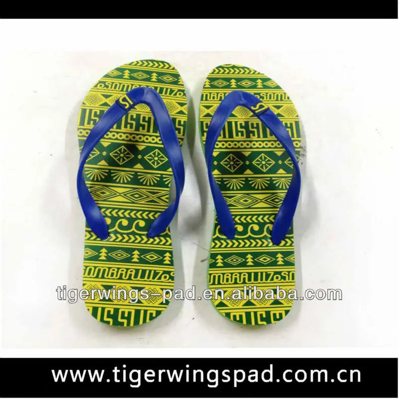 High quality beautiful summer beach PVC rubber flip flops for women