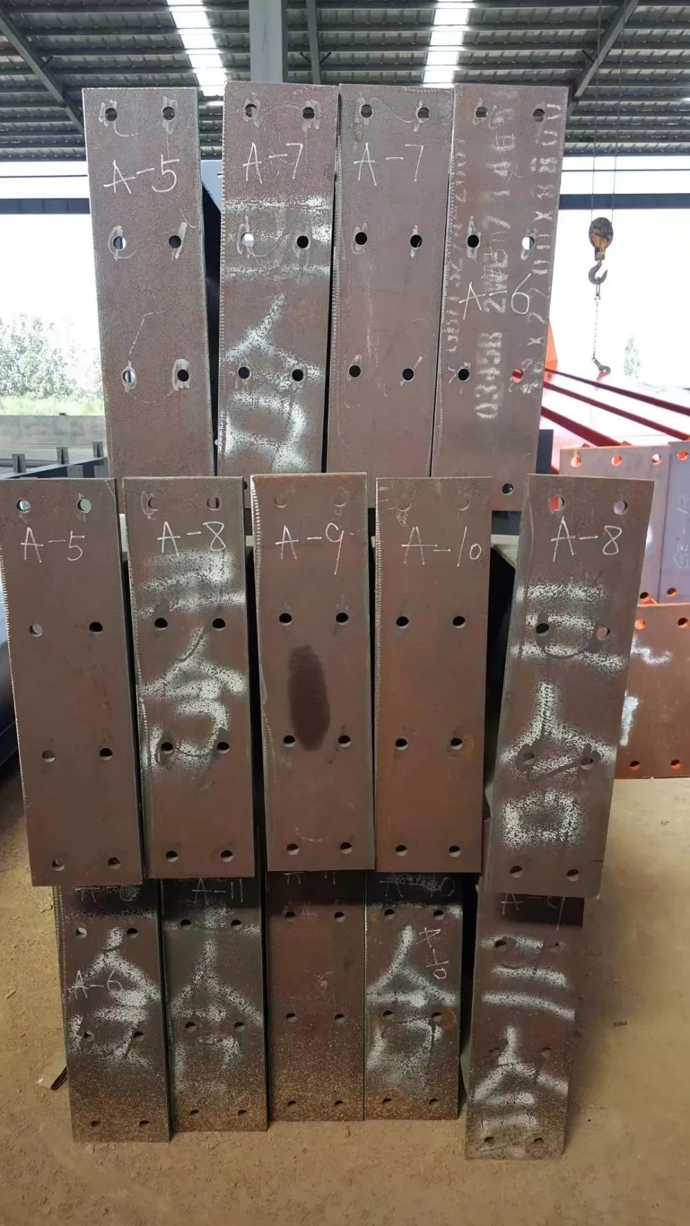 Warehouse Steel Post And Beam Frame Structure / Assembled Warehouse H