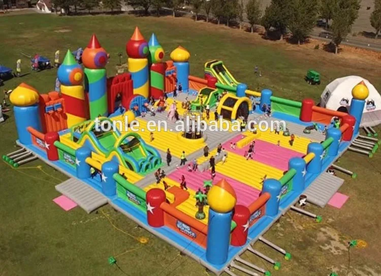 World's Biggest Bounce House,Largest Inflatable Theme Park For Adults