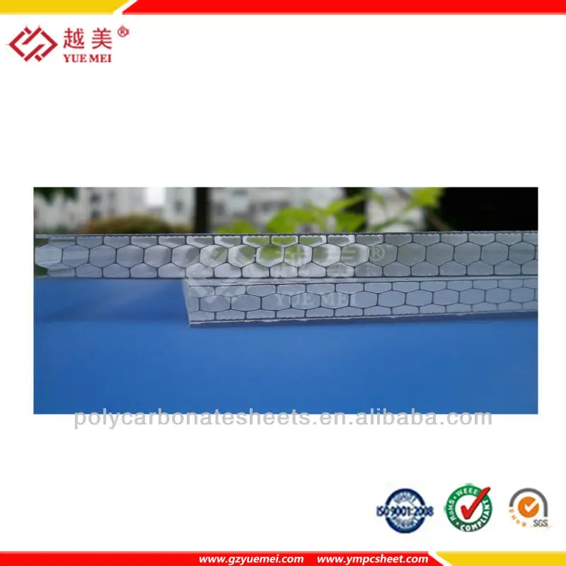 Polycarbonate honeycomb sheet 3.jpg