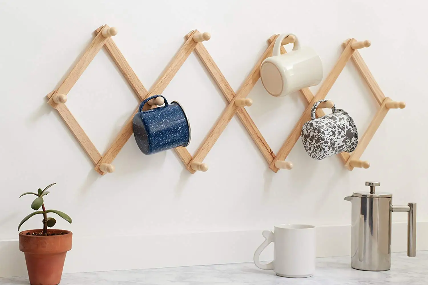 Expanding Practical high quality bamboo and wood wall hanging